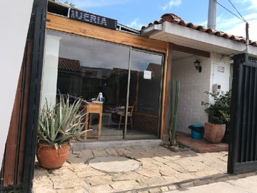 Venta / Casa / Til til