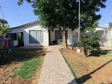 Venta / Casa / Til til