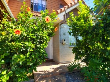 Venta / Casa / Til til