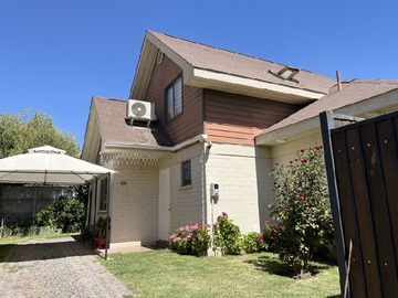 Venta / Casa / Til til