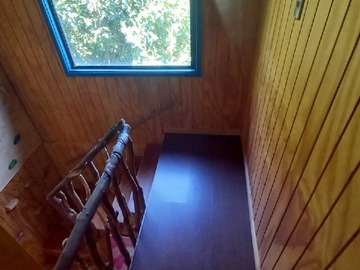 pasillo 2do piso y escalera