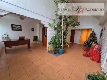 Venta / Casa / Villa Alemana
