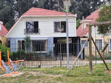 Venta / Casa / Villa Alemana