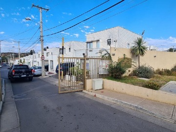 Venta / Casa / Villa Alemana
