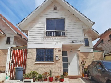 Venta / Casa / Villa Alemana