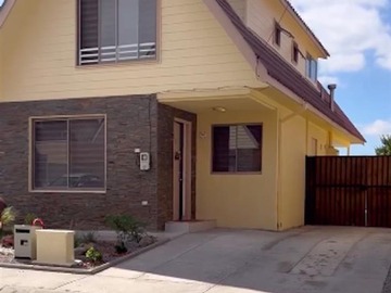 Venta / Casa / Villa Alemana