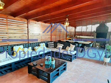 Venta / Casa / Villa Alemana