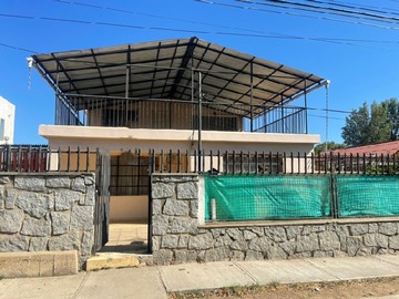 Venta / Casa / Villa Alemana