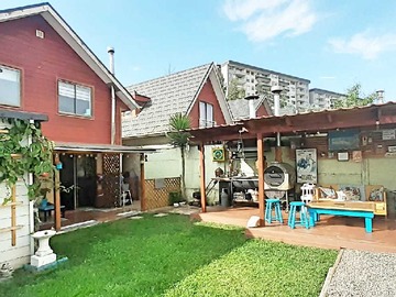 Venta / Casa / Villa Alemana
