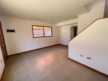 Venta / Casa / Villa Alemana