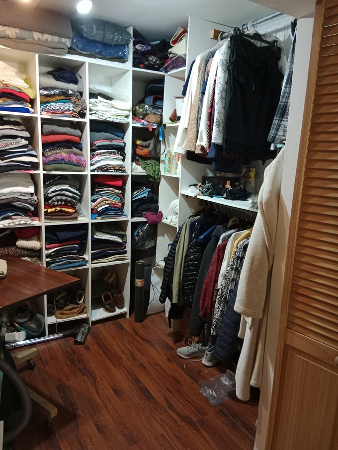 Walking closet