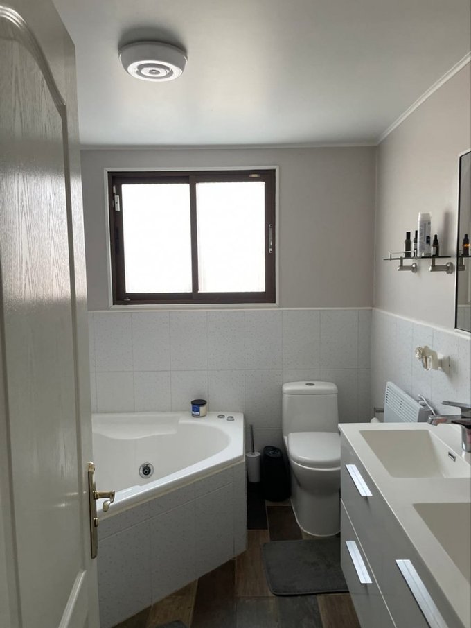 Baño habitacion principal (2)