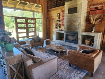 Venta / Casa / Villarrica