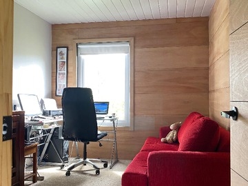 Oficina o cuarto dormitorio