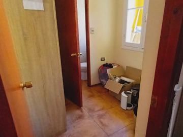 Pieza de servicio con baño