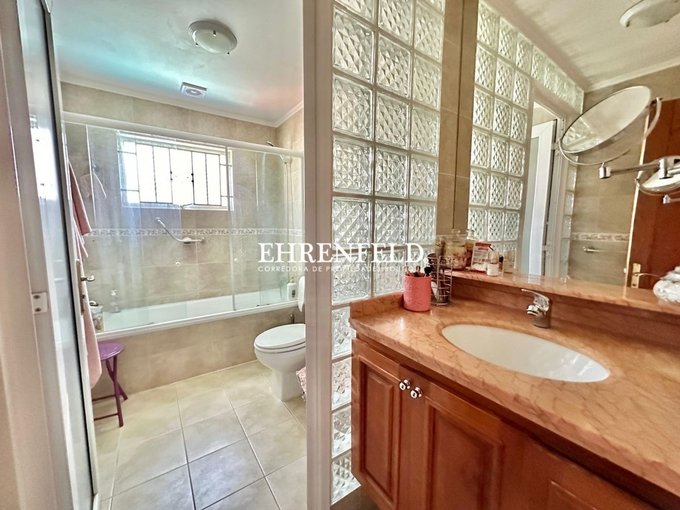 Baño segundo piso.