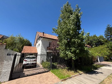 Venta / Casa / Vitacura