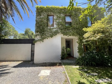 Venta / Casa / Vitacura