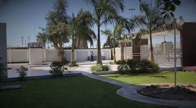 Entrada del condominio