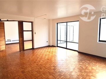 Venta / Departamento / Concepción