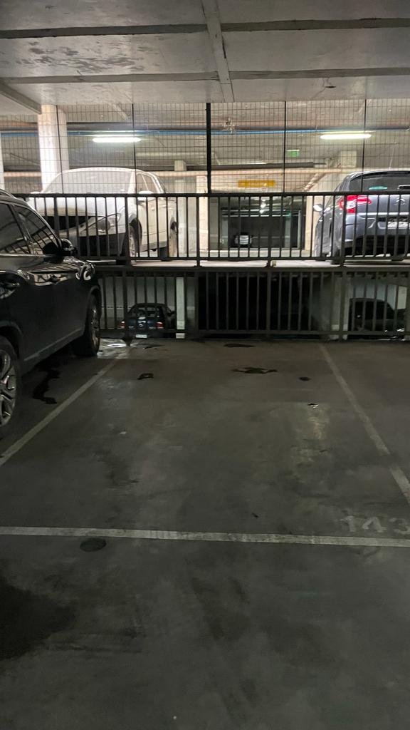 Estacionamiento 2