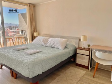 Dormitorio principal con salida a terraza