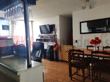 Venta / Departamento / El Bosque