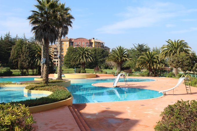 PISCINA CONDOMINIO