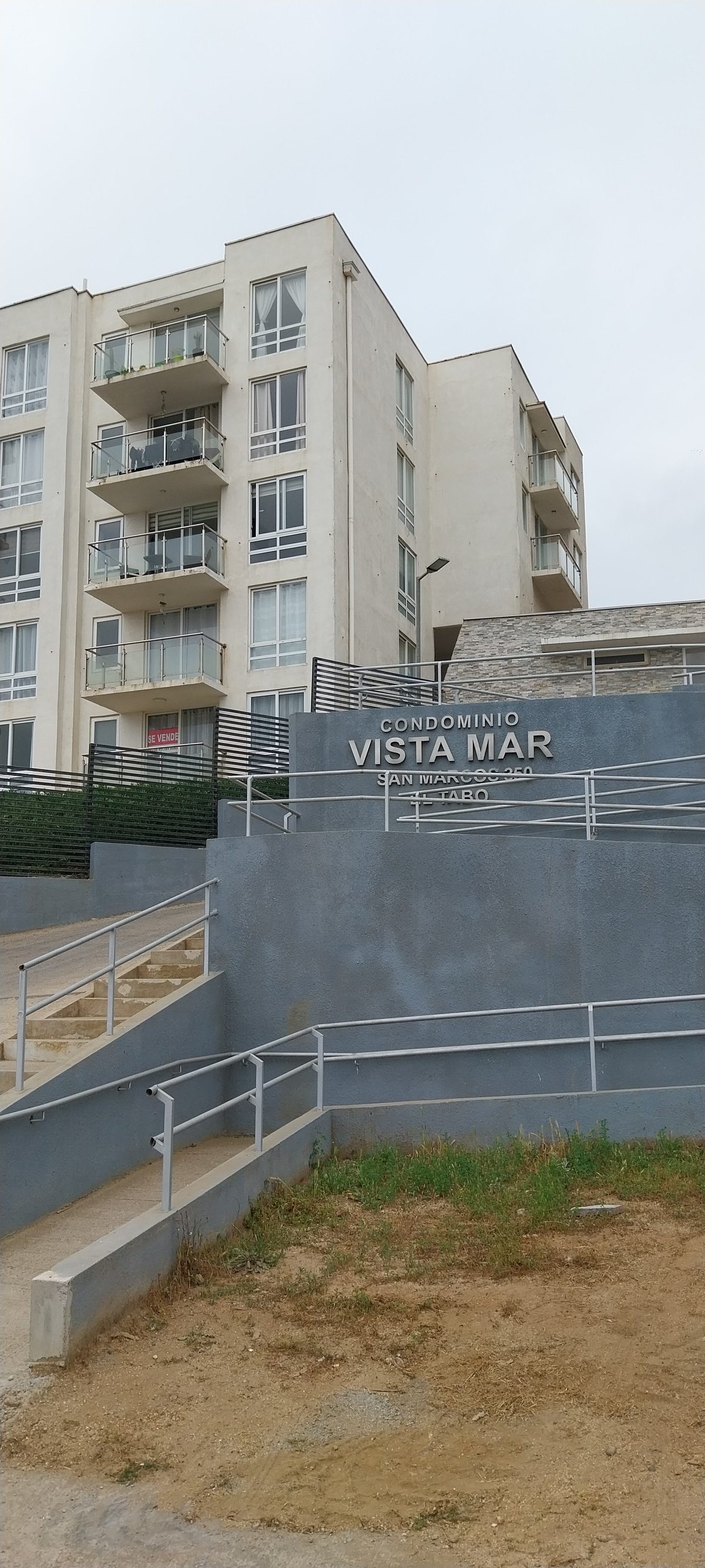 ENTRADA CONDOMINIO