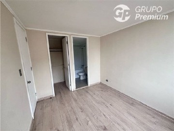 Venta / Departamento / Estación Central
