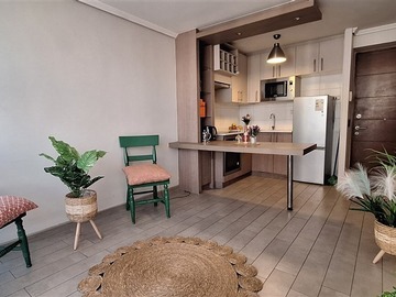 Venta / Departamento / Estación Central