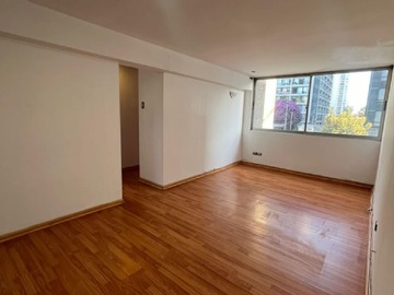 Venta / Departamento / Estación Central