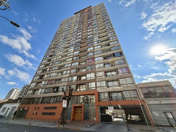Venta / Departamento / Estación Central