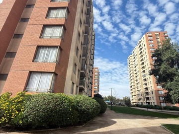 Venta / Departamento / Estación Central