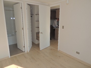 Venta / Departamento / Estación Central