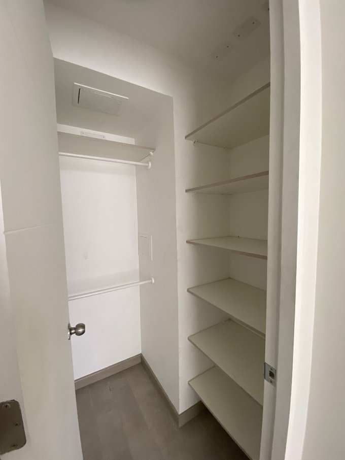 Walk-in clóset