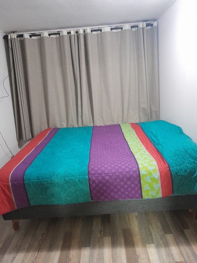 Incluye cortinas