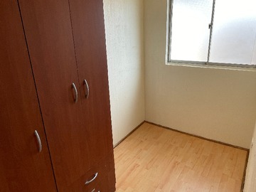 Dormitorio pequeño