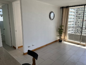 Vista a Dormitorios y baño