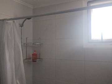 ventana baño, luz natural