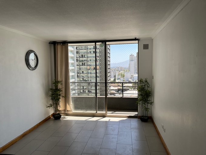 Vista living y balcón