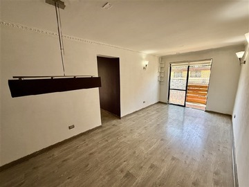Venta / Departamento / La Cisterna