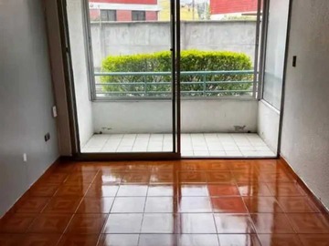 Venta / Departamento / La Cisterna