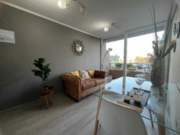 Venta / Departamento / La Cisterna