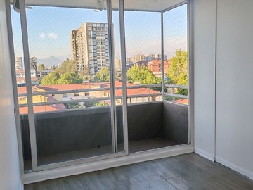 Venta / Departamento / La Cisterna