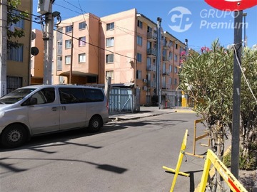 Venta / Departamento / La Cisterna