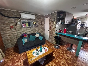 Venta / Departamento / La Pintana