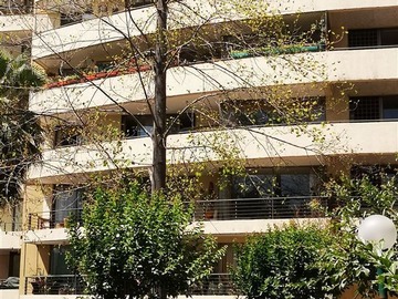 Venta / Departamento / La Reina