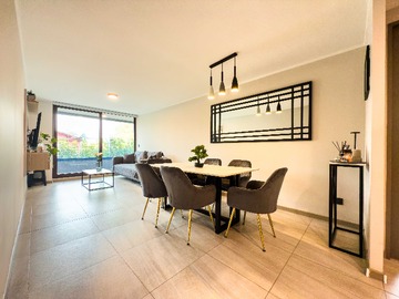 Venta / Departamento / La Reina