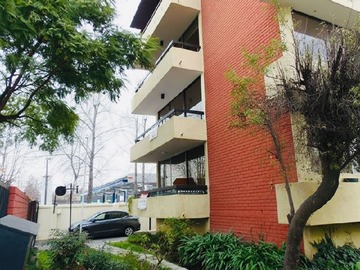 Venta / Departamento / La Reina